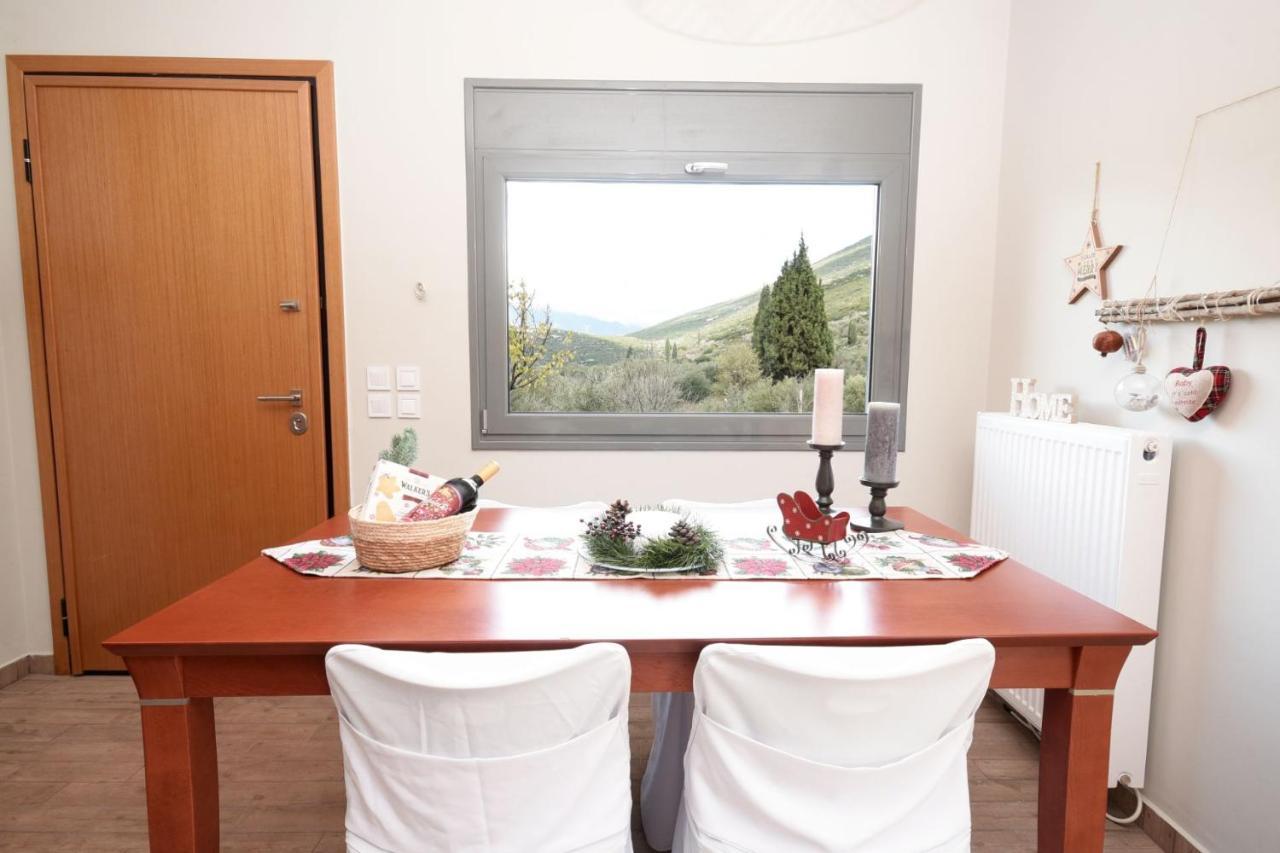 Stellas Guesthouse Near Arachova Stírion Exterior foto